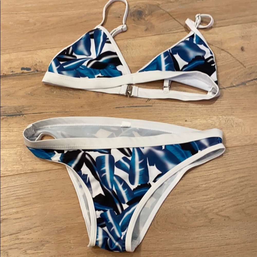 bikini